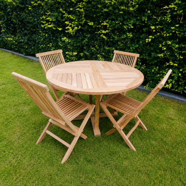 Outdoor Folding Wooden Chair